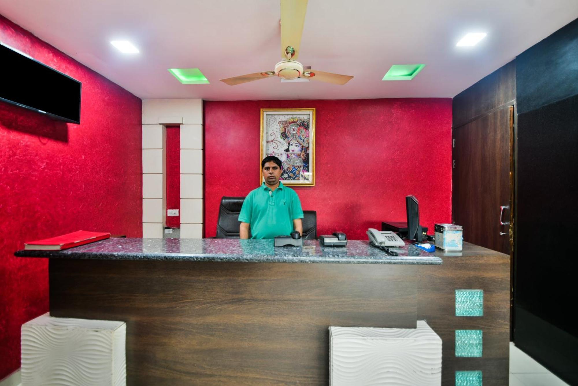 Oyo Hotel Ajanta Hamirgarh Exterior foto