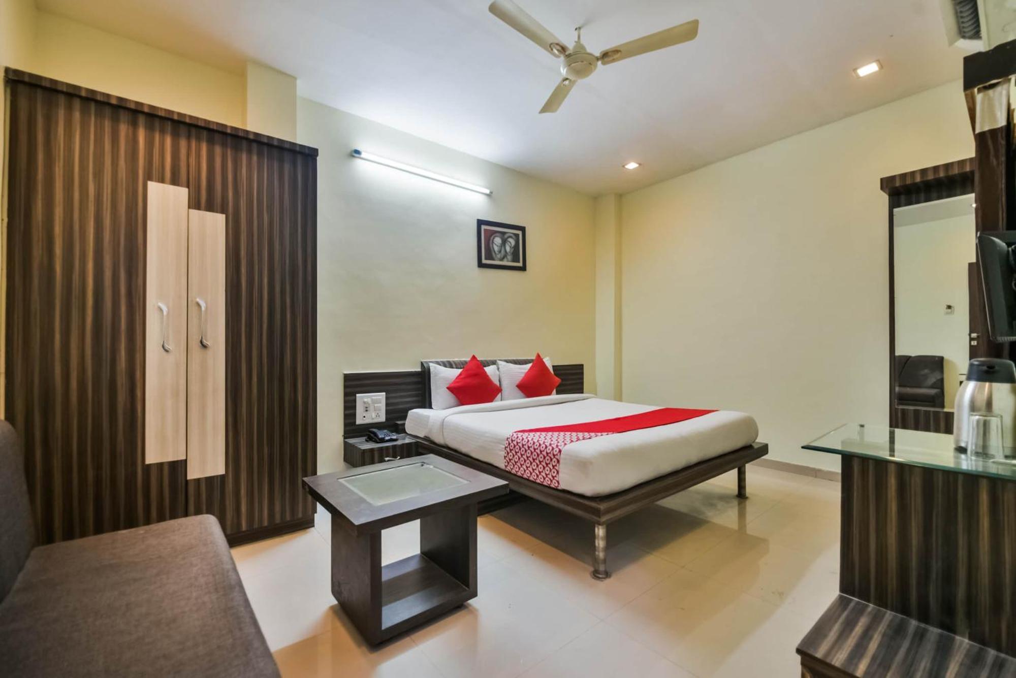 Oyo Hotel Ajanta Hamirgarh Exterior foto