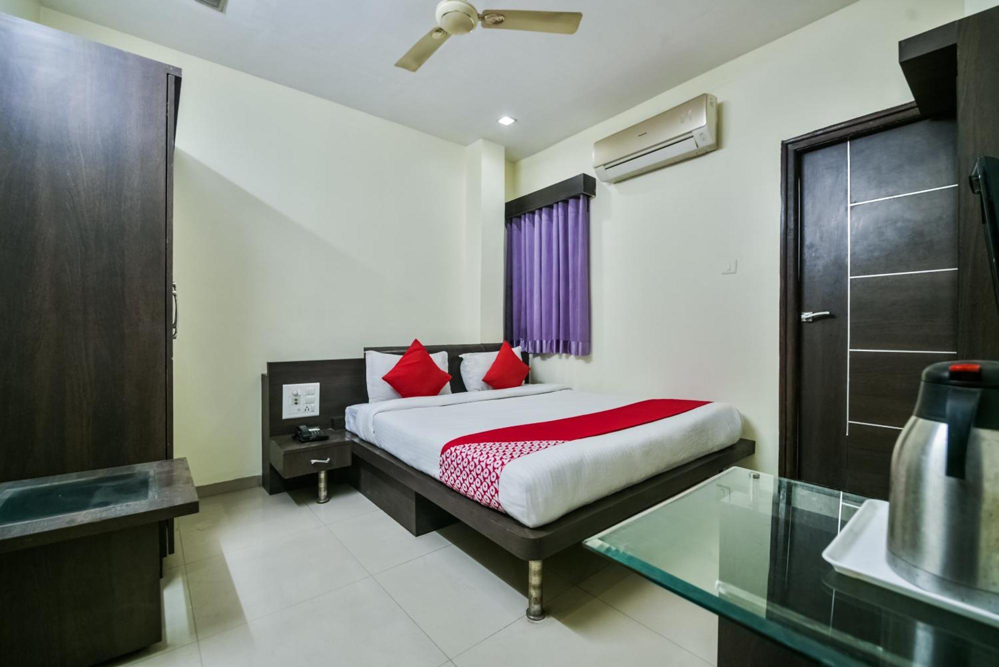 Oyo Hotel Ajanta Hamirgarh Exterior foto